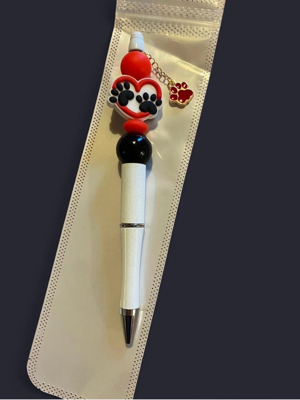 White and Red Heart Paw Charm Pen - Cute Pet-Themed Ballpoint